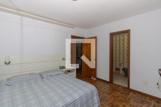 Quarto Suíte de apartamento à venda com 3 quartos, 170m² em Mont Serrat, Porto Alegre
