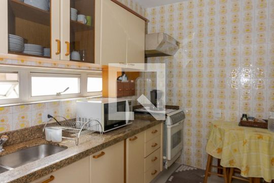Cozinha de apartamento à venda com 3 quartos, 170m² em Mont Serrat, Porto Alegre