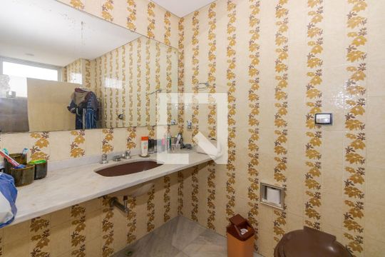 Quarto Suíte - banheiro de apartamento à venda com 3 quartos, 170m² em Mont Serrat, Porto Alegre