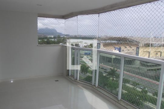 Varanda de apartamento para alugar com 3 quartos, 110m² em Barra da Tijuca, Rio de Janeiro