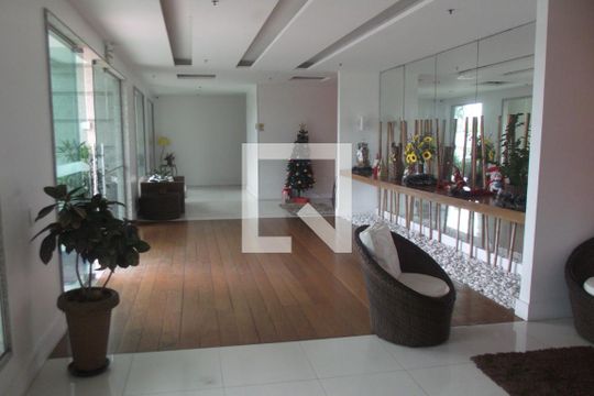 Área comum de apartamento para alugar com 3 quartos, 110m² em Barra da Tijuca, Rio de Janeiro