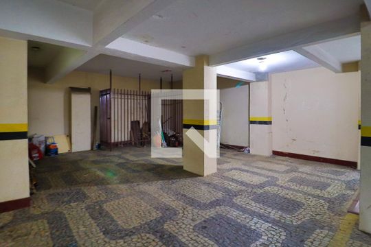 Garagem  de apartamento à venda com 4 quartos, 170m² em Centro, Belo Horizonte