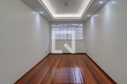 Sala de Estar  de apartamento à venda com 4 quartos, 170m² em Centro, Belo Horizonte