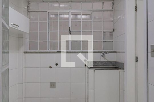 Área de Serviço  de apartamento à venda com 4 quartos, 170m² em Centro, Belo Horizonte