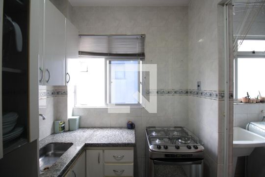 Cozinha de apartamento à venda com 3 quartos, 100m² em Castelo, Belo Horizonte