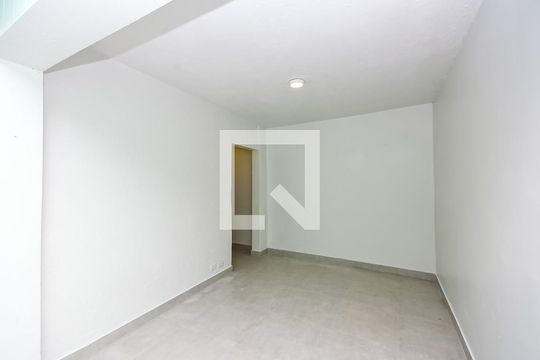 Sala de casa para alugar com 1 quarto, 40m² em Vila Madalena, São Paulo