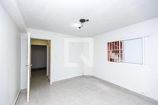 Quarto de casa para alugar com 1 quarto, 40m² em Vila Madalena, São Paulo