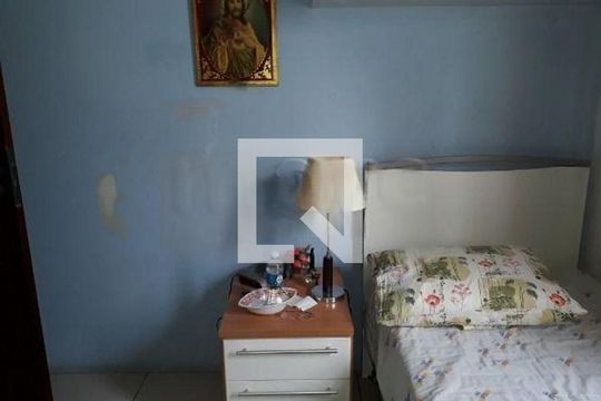 Casa para alugar com 5 quartos, 470m² em Vila Monumento, São Paulo