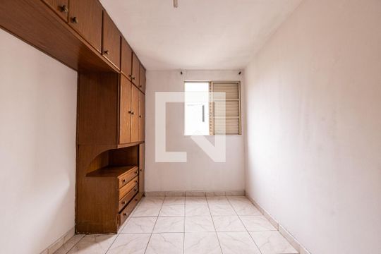 Quarto 1 de apartamento para alugar com 2 quartos, 60m² em Vila Carrão, São Paulo