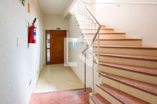 Entrada de apartamento à venda com 1 quarto, 45m² em Centro Histórico, Porto Alegre