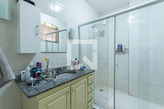Banheiro de apartamento à venda com 2 quartos, 92m² em Vila Isabel, Rio de Janeiro
