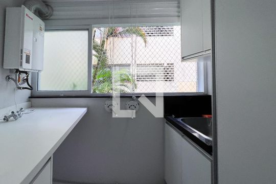 Área de Serviço de apartamento à venda com 2 quartos, 105m² em Vila Uberabinha, São Paulo