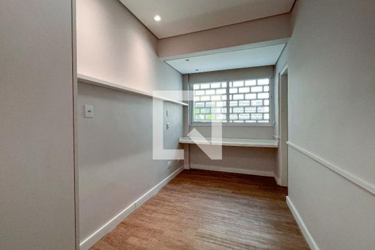 Apartamento à venda com 2 quartos, 105m² em Vila Uberabinha, São Paulo