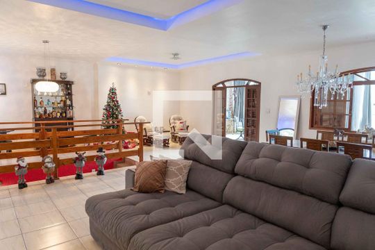 Sala 2 de casa à venda com 5 quartos, 500m² em Largo do Barradas, Niterói