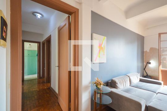 Corredor de apartamento à venda com 2 quartos, 100m² em Santa Cecília, São Paulo