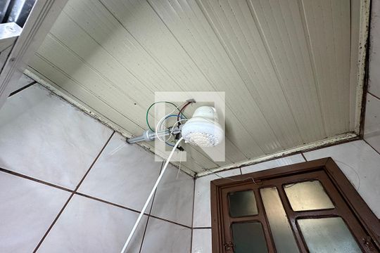 Banheiro da Suíte de casa à venda com 4 quartos, 170m² em Vicentina, São Leopoldo