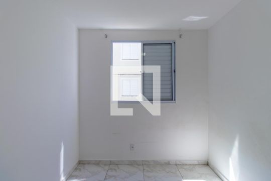 Quarto 1 de apartamento para alugar com 2 quartos, 39m² em Jardim Caiapiá, Cotia