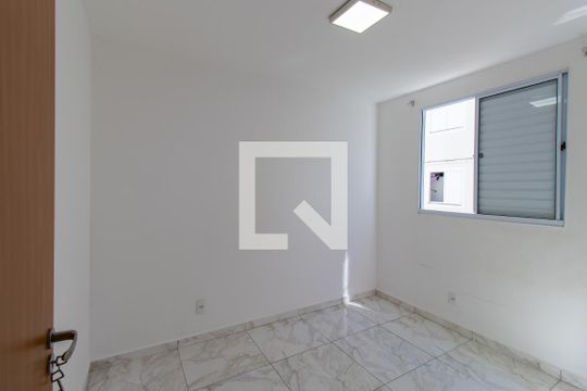 Quarto 1 de apartamento para alugar com 2 quartos, 39m² em Jardim Caiapiá, Cotia