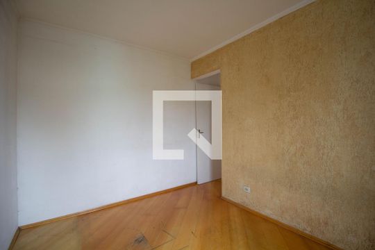Quarto 2 de apartamento para alugar com 2 quartos, 54m² em Cidade Líder, São Paulo