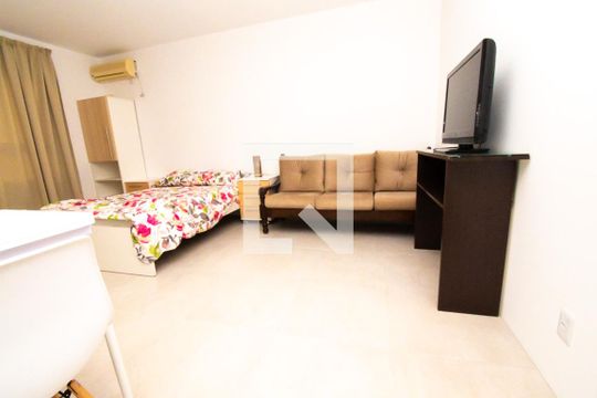 sala de kitnet/studio à venda com 1 quarto, 27m² em Pátria Nova, Novo Hamburgo