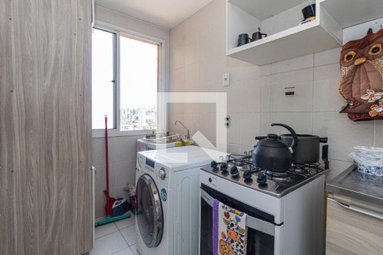 Apartamento à venda com 3 quartos, 65m² em Partenon, Porto Alegre