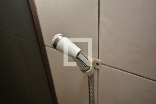 Banheiro da Suíte 2 de apartamento para alugar com 4 quartos, 100m² em Vila Valqueire, Rio de Janeiro