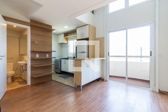 Apartamento para alugar com 1 quarto, 76m² em Itaim Bibi, São Paulo
