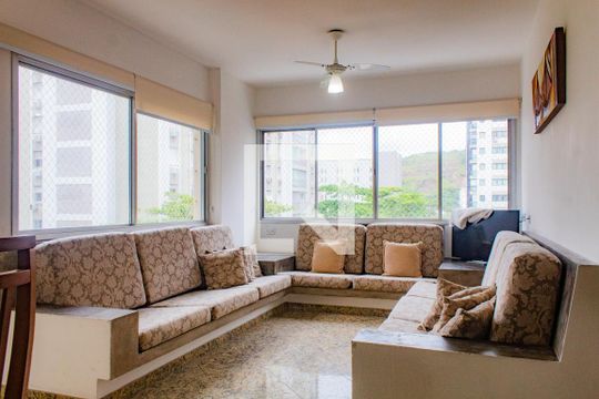 Apartamento para alugar com 4 quartos, 152m² em Pitangueiras, Guarujá