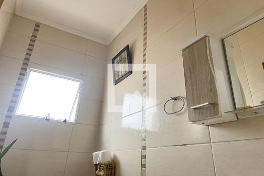 Lavabo de casa à venda com 2 quartos, 117m² em Novo Osasco, Osasco