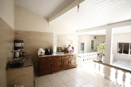 Churrasqueira de casa à venda com 3 quartos, 300m² em Jardim da Glória, São Paulo