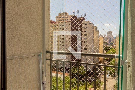 Varanda  de apartamento à venda com 2 quartos, 44m² em Liberdade, São Paulo