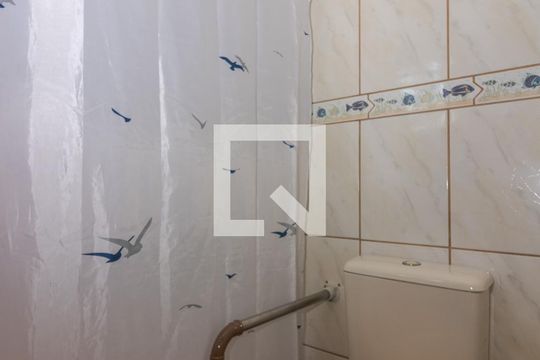 Banheiro de casa à venda com 4 quartos, 395m² em Jardim Itu Sabará, Porto Alegre