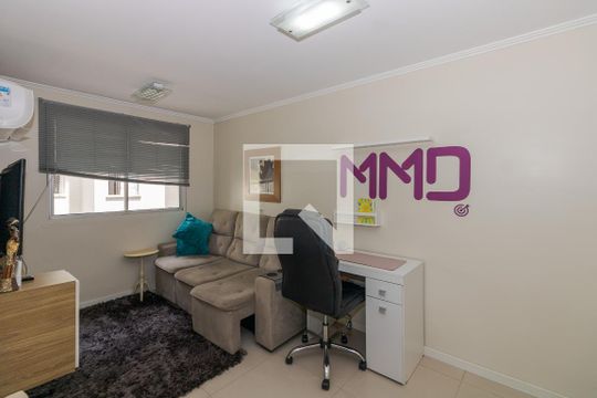 Sala de apartamento à venda com 2 quartos, 47m² em Sarandi, Porto Alegre