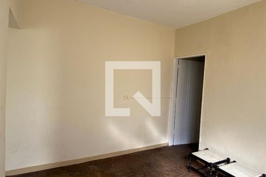 Sala de casa para alugar com 1 quarto, 115m² em Conceição, Osasco