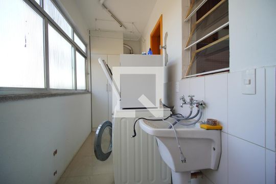 Apartamento para alugar com 3 quartos, 200m² em Bom Jesus, Porto Alegre