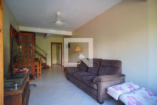 Sala de apartamento para alugar com 3 quartos, 200m² em Bom Jesus, Porto Alegre