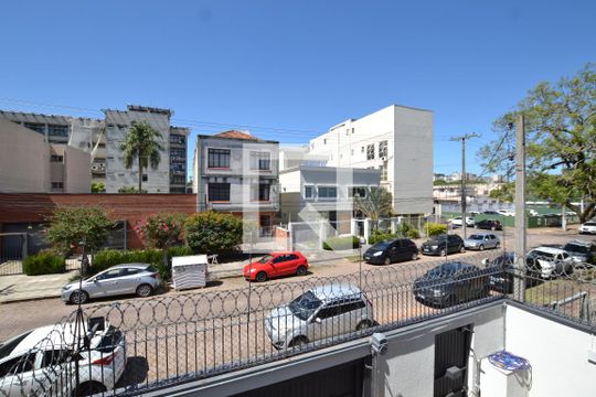 Vista de casa para alugar com 4 quartos, 306m² em Menino Deus, Porto Alegre
