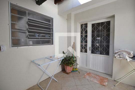Área de Serviço de casa para alugar com 4 quartos, 306m² em Menino Deus, Porto Alegre