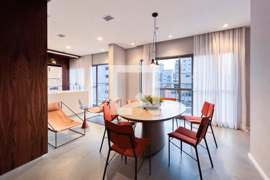 Área comum de kitnet/studio para alugar com 1 quarto, 21m² em Moema, São Paulo