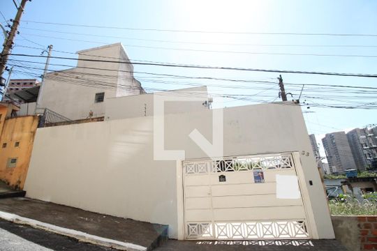 Fachada de casa à venda com 4 quartos, 340m² em Vila Buenos Aires, São Paulo