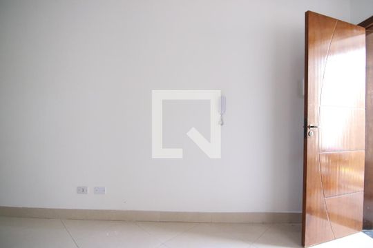 Sala de apartamento para alugar com 2 quartos, 45m² em Vila Nhocune, São Paulo