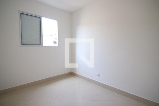 Quarto 1 de apartamento para alugar com 2 quartos, 45m² em Vila Nhocune, São Paulo