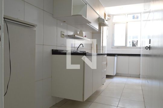 Cozinha de apartamento à venda com 3 quartos, 100m² em Pechincha, Rio de Janeiro