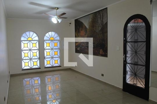 Casa para alugar com 3 quartos, 192m² em Casa Verde Alta, São Paulo