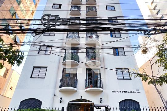 Fachada de apartamento para alugar com 1 quarto, 80m² em Itaim Bibi, São Paulo