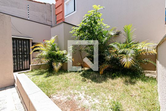 Área externa de kitnet/studio para alugar com 1 quarto, 42m² em Vila Santa Teresa (zona Leste), São Paulo