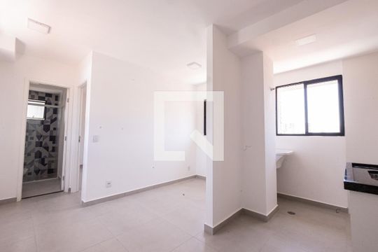 Sala e Cozinha de apartamento para alugar com 1 quarto, 30m² em Vila Formosa, São Paulo