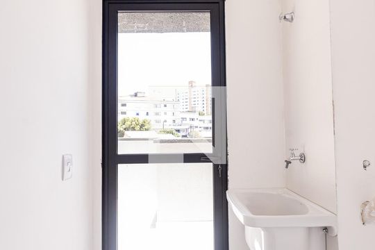 Área de Serviço de apartamento para alugar com 1 quarto, 57m² em Vila Formosa, São Paulo