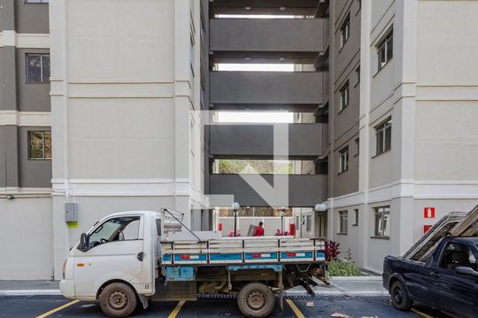 Garagem de apartamento para alugar com 2 quartos, 47m² em Engenho Nogueira, Belo Horizonte