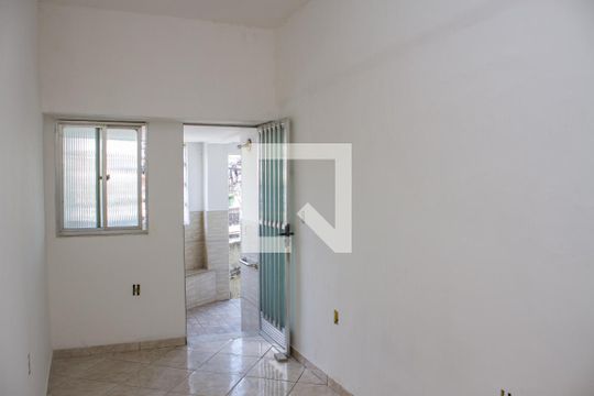 Casa para alugar com 1 quarto, 50m² em Piedade, Rio de Janeiro